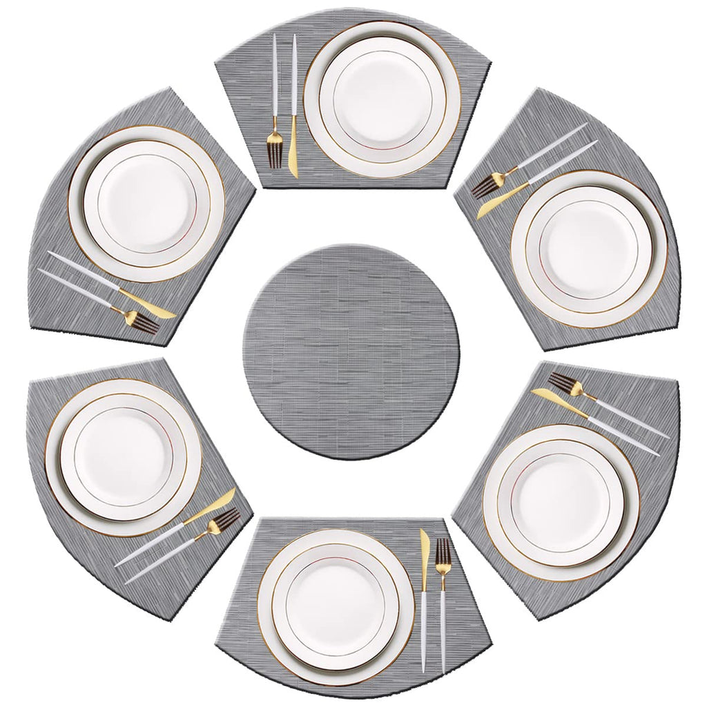PIGCHCY Place Mats Heat-Resistant Non Slip Placemats Washable Easy to Clean Woven Vinyl Placemats for Dining Table (Set of 4, Brown)