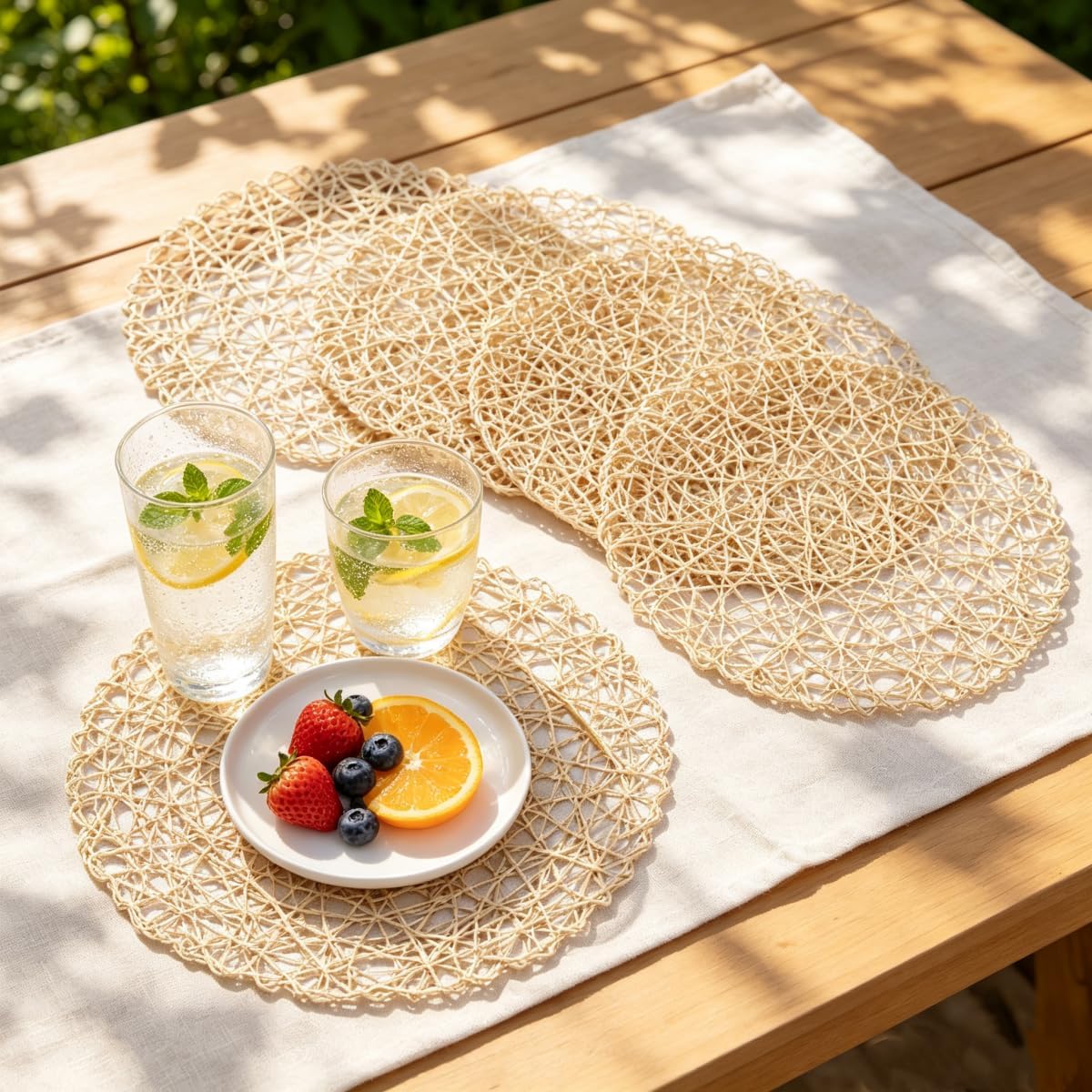 IcosaMro Beige Round Placemats Set of 6 for Dining Table, 15 Inch Paper Woven Boho Decorative Circle Place Mat for Wedding Christmas Thanksgiving Day Holiday Dinner, Beige