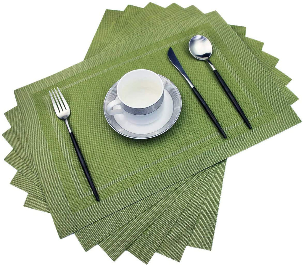 PIGCHCY Place Mats Heat-Resistant Non Slip Placemats Washable Easy to Clean Woven Vinyl Placemats for Dining Table (Set of 4, Brown)
