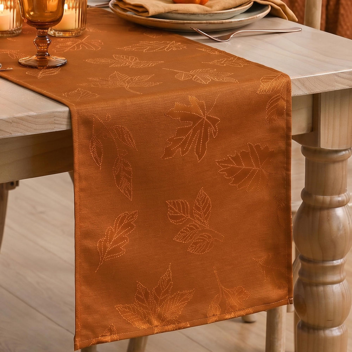 Artoid Mode Maple Leaf Caramel Granular Jacquard Table Runner 13x72 Inch