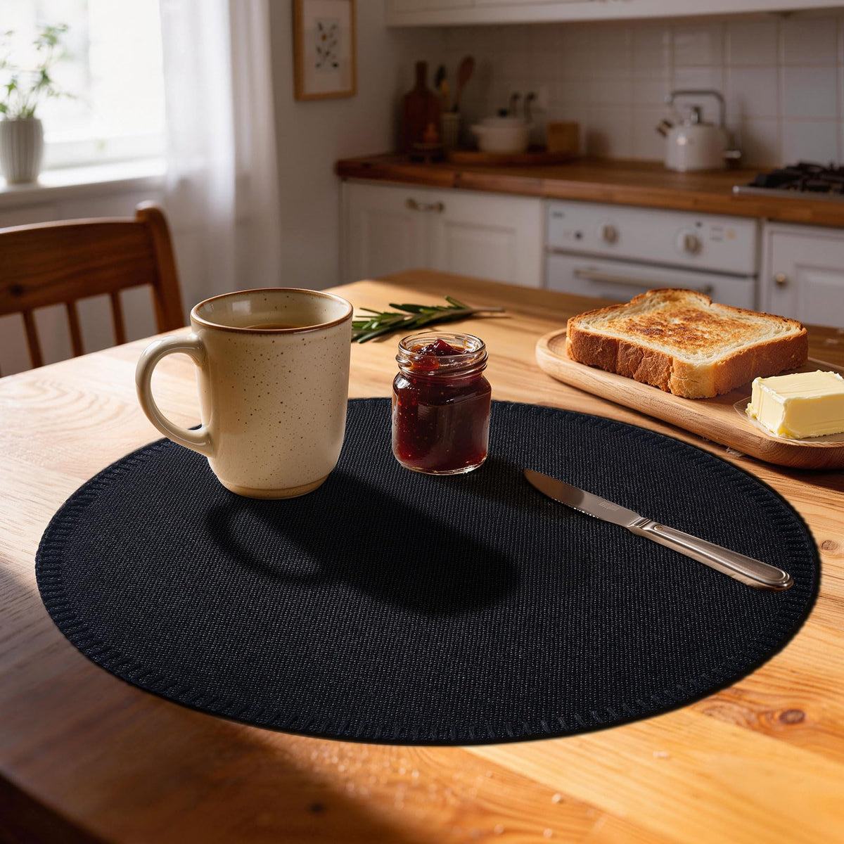 Round Placemats Set of 8 - Machine Washable Linen-Like Cloth Place Mats & Heat-Resistant for Dining Table - Ideal for Family Meals, Daily Use, and Holiday Gatherings (Black)