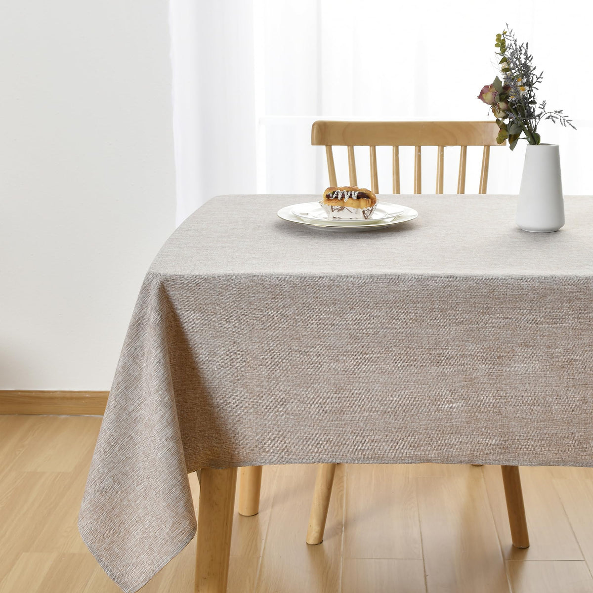 JIUZHEN Round Table Cloth Faux Linen Farmhouse Tablecloth Wrinkle and Stain Resistant Decorative Fabric Table Cover for Kitchen, Dining Room, Parties and Camping, Beige, 90 Inch Round