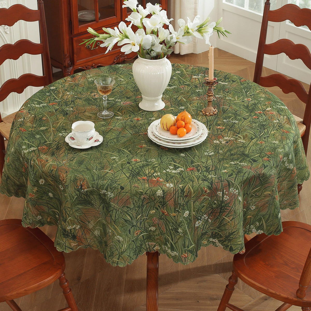 Rectangle Waterproof Tablecloth Linen Textured Table Cloth,Stain and Wrinkle Resistant Washable Fabric Table Cover for Dining, Party, Camping and Outdoor, 52 x 70 Inch, Green Leaves