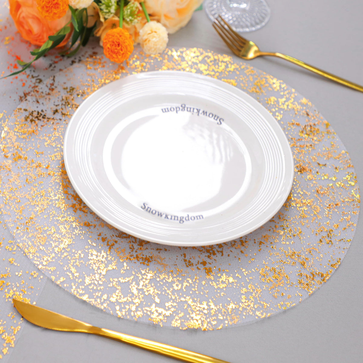 Snowkingdom 100 Pack Gold Disposable Placemats Foil Mesh 13 Inch Round Pressed Fall Table Mates 100 Set of Gold Doilies for Dining Table Wedding Birthday Party Holiday Home Decoration