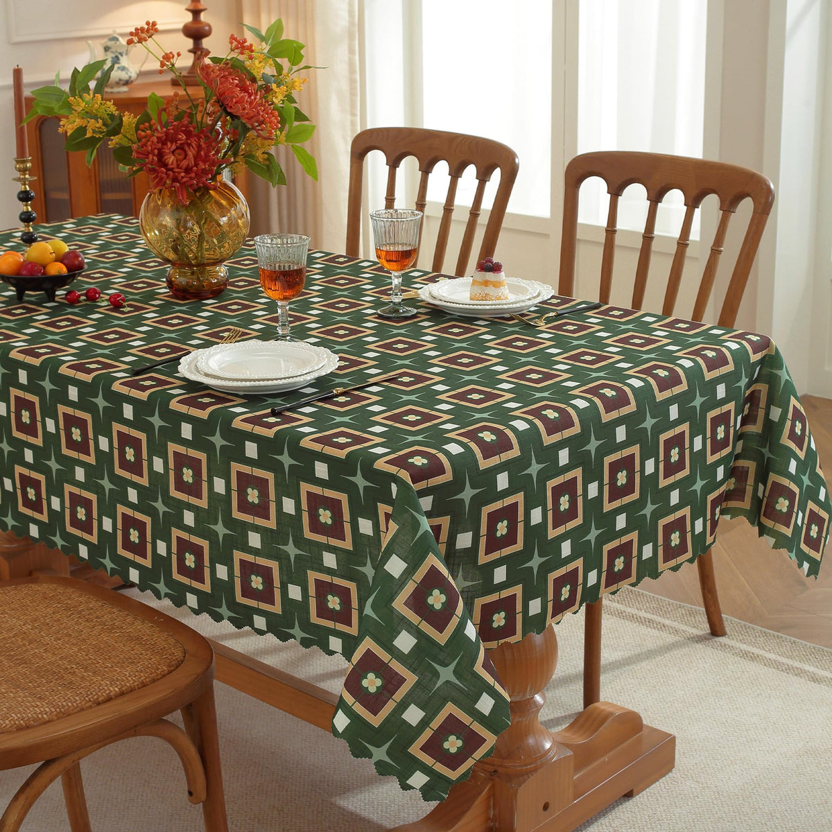 Rectangle Waterproof Tablecloth Linen Textured Table Cloth,Stain and Wrinkle Resistant Washable Fabric Table Cover for Dining, Party, Camping and Outdoor, 52 x 70 Inch, Green Leaves